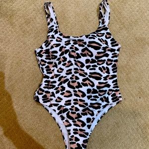 The leopard print “Kenya” one piece, as seen on JH
